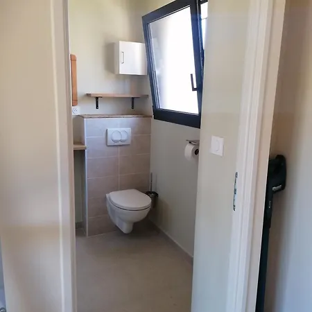 Дом отдыха Neuf Avec Acces Sauna, Bain A Remous *